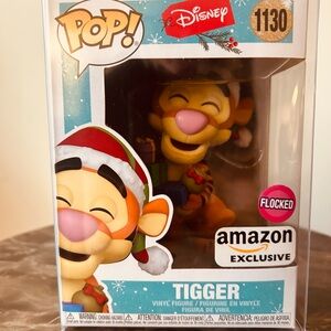 Funko Pop! Vinyl Disney Tigger #1130 Flocked Amazon Exclusive Christmas Figure